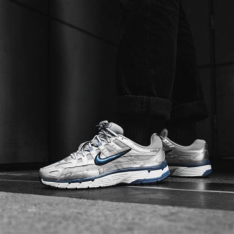 Nike p 6000 silver blue